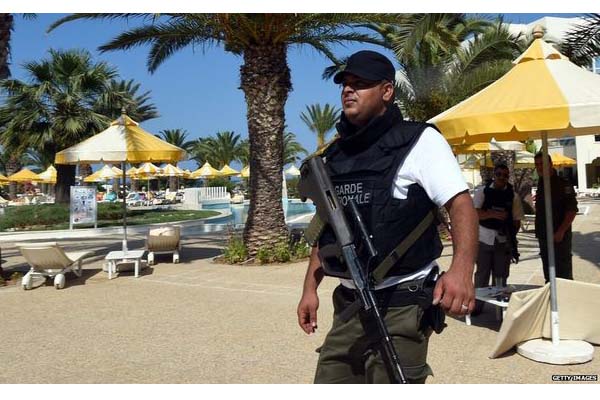 8 Orang Ditetapkan Sebagai Tahanan atas Penembakan di Tunisia