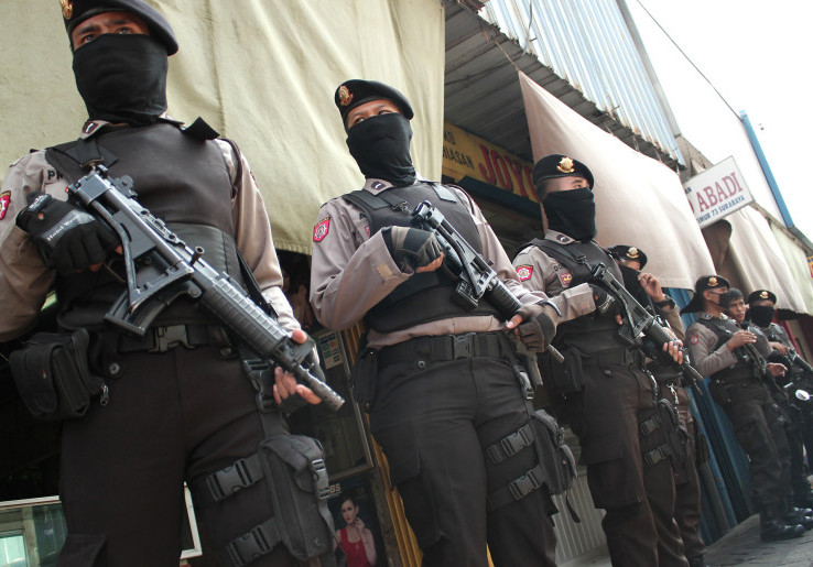 Pascateror Bom, Kediaman Penyidik KPK Dikawal 24 Jam 