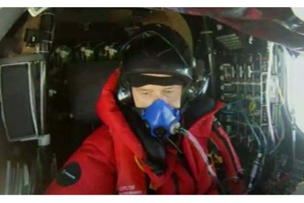 Solar Impulse Pecahkan Rekor Dunia