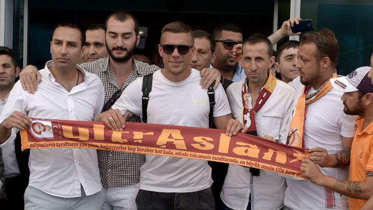 Lukas Podolski Resmi Merapat ke Galatasaray