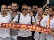 Lukas Podolski Resmi Merapat ke Galatasaray