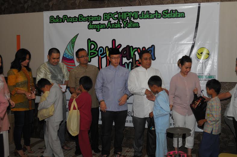 BPC HIPMI  Jakarta Selatan Buka Puasa Bersama 50 Anak Yatim 