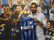 Martin Montoya Resmi Gabung Inter Milan