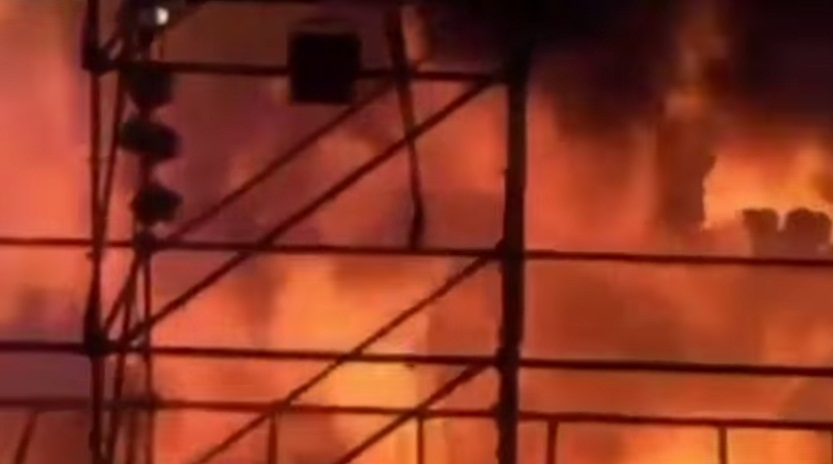 Ratusan Kaum Penyuka Sesama Jenis Terbakar saat Berpesta