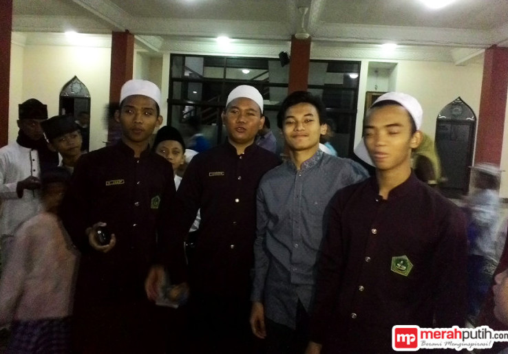 Yusuf 'Madun' Mahardika Rajin Kunjungi Panti Asuhan