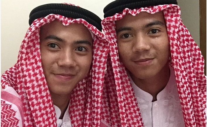 Rizki-Ridho Bersyukur Bisa Umrah Bersama Keluarga