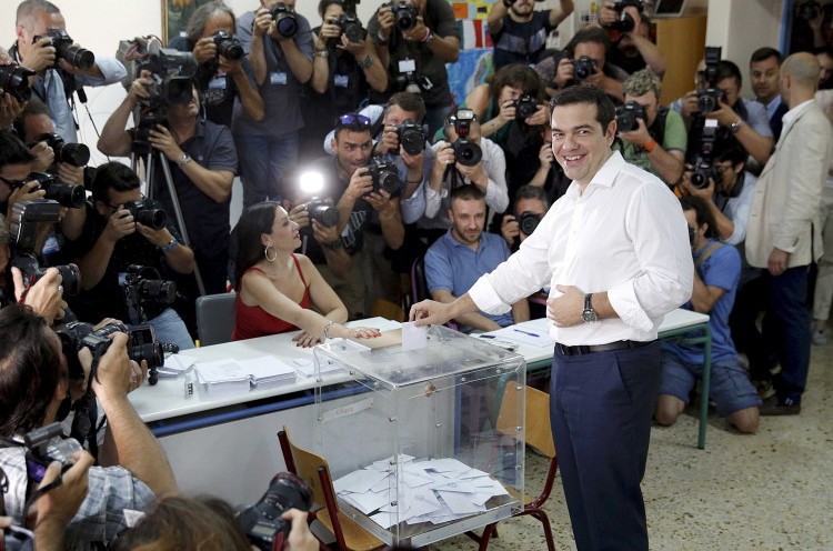 Presiden Argentina Turut Merayakan Hasil Referendum Yunani