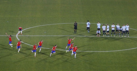 Starting XI Terbaik Copa America 2015