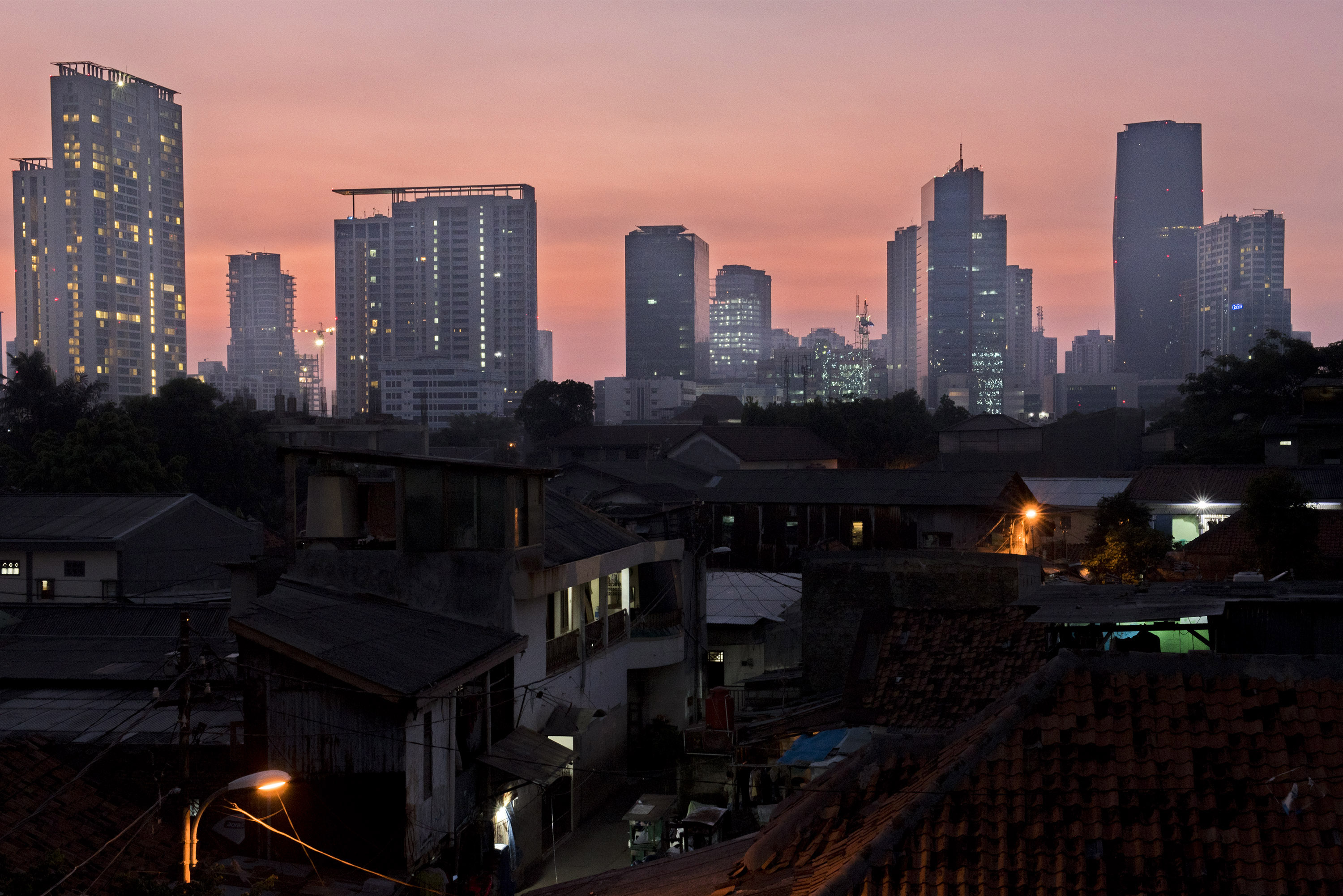 Perekonomian Indonesia dan Asia Timur Diprediksi Melemah