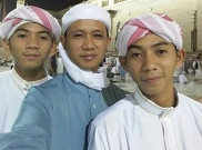 Umrah, Bentuk Kasih Sayang Rizki-Ridho pada Keluarga