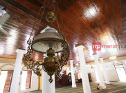 Renovasi Masjid Tua, Pengurus Masjid Rogoh Kocek Sendiri Rp1,5 Miliar.