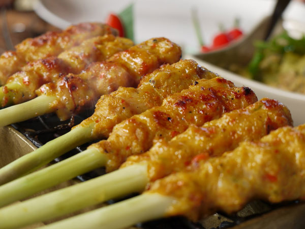 5 Kuliner Bali yang 'Nendang' Banget