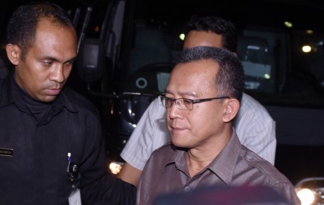 KPK Amankan 5 Tersangka Kasus Suap di PTUN Medan