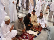 Haji Lulung Pamer Kekhusyukan Ibadah di Masjid Nabawi