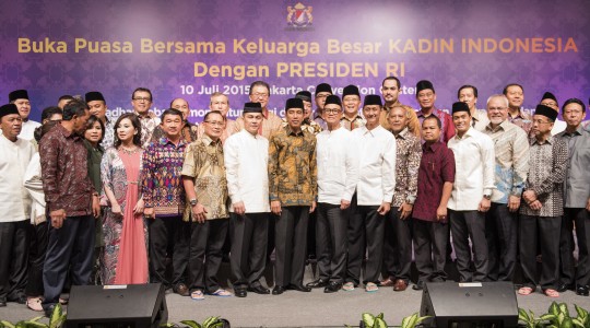 Jokowi Buka Puasa Bersama Kadin