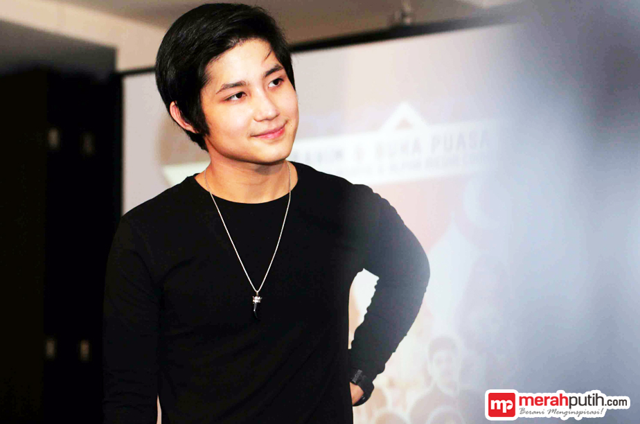 Teuku Rasya Betah Menjomblo 