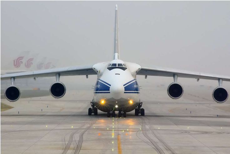 Pesawat Mendarat Darurat di Prancis Setelah Kehabisan Air