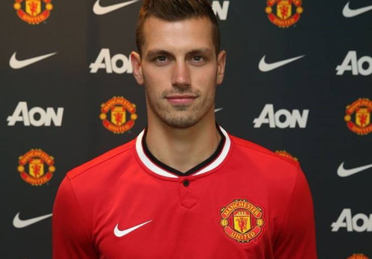 Morgan Schneiderlin Resmi Jadi Pemain Manchester United