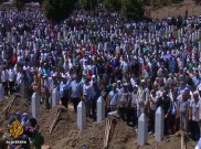 Dunia Mengenang 2 Dekade Pembantaian Muslim di Srebrenica