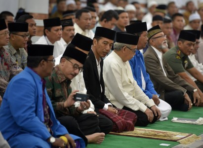 Presiden Jokowi Salat Iduladha di Banjar Kalimantan Selatan