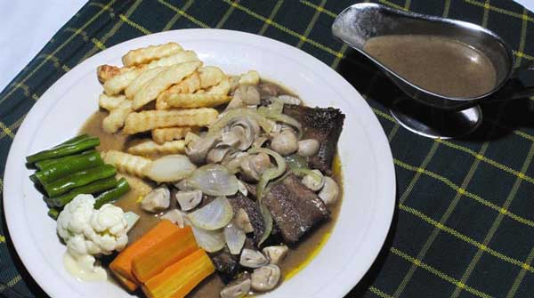 Steak Lidah Sapi yang Menggugah Selera