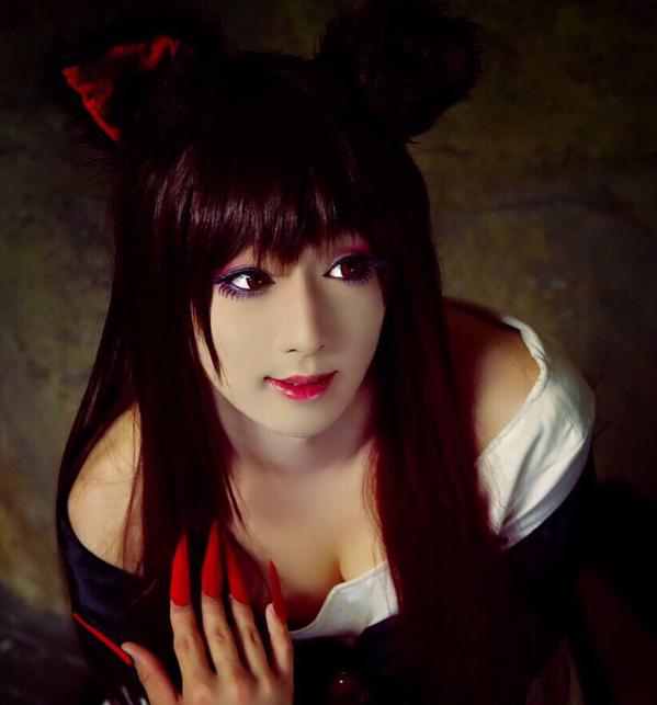 Cosplayer Cantik Buat Penggemarnya Patah Hati