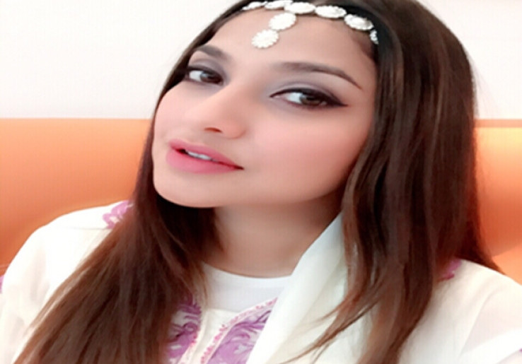 Tengok Lebaran Sarah Azhari di Amerika Serikat