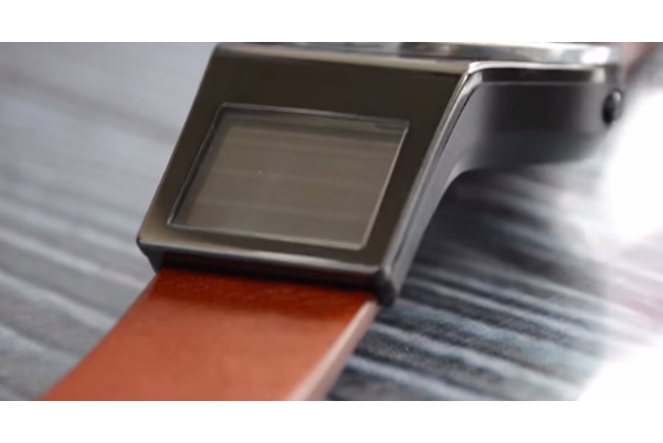 Lenovo Hadirkan Smarwatch dengan 2 Layar