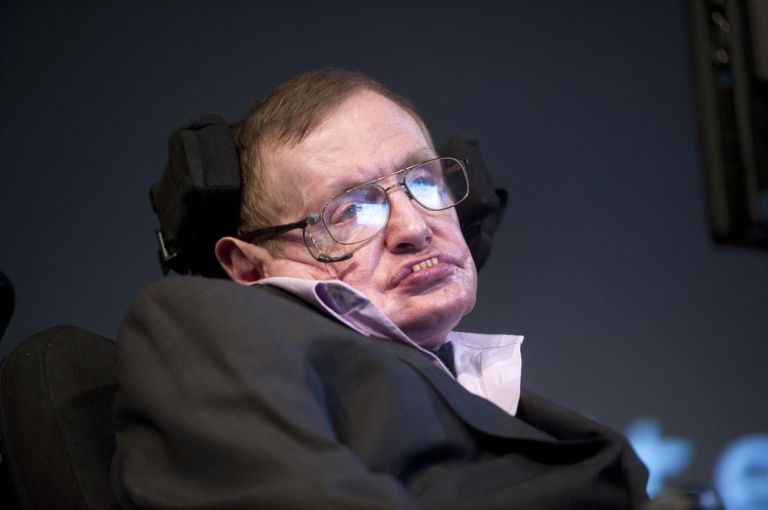  Berburu Alien, Stephen Hawking Buat Proyek Rp1,3 Triliun