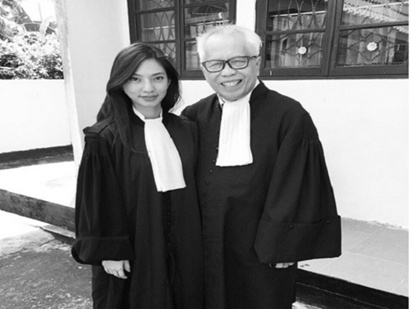Nadia Saphira Ikut Jenguk OC Kaligis di Rutan KPK