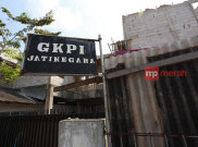 25 Juli Bangunan Gereja GKPI Dibongkar