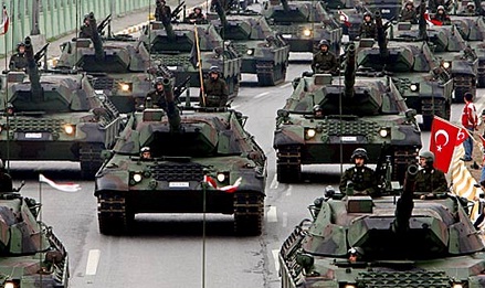 Tentara Turki Serang Balik ISIS di Suriah