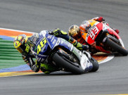 Valentino Rossi Semringah Asapi Marc Marquez di Silverstone