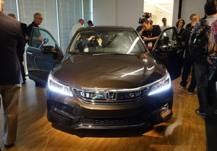 Honda Accord 2016 Gunakan Android Auto