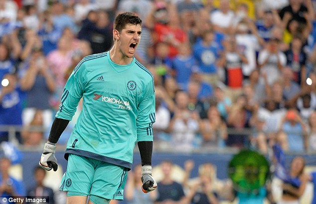 Aksi Gemilang Courtois Menangkan Chelsea atas PSG Lewat Adu Penalti