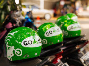 Dua Ojek Berbasis Aplikasi Bersaing di Yogyakarta