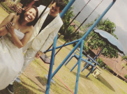 Prewedding Romantis Ely Sugigi dengan Rezky Aditya 'KW Super'