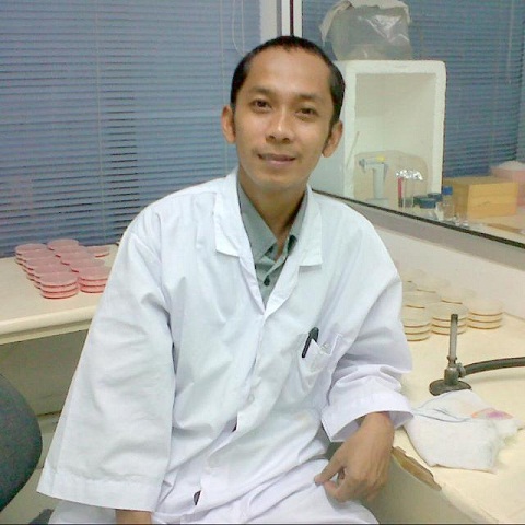 Tatan Dokter Hewan: Memulung Akan Saya Geluti Terus