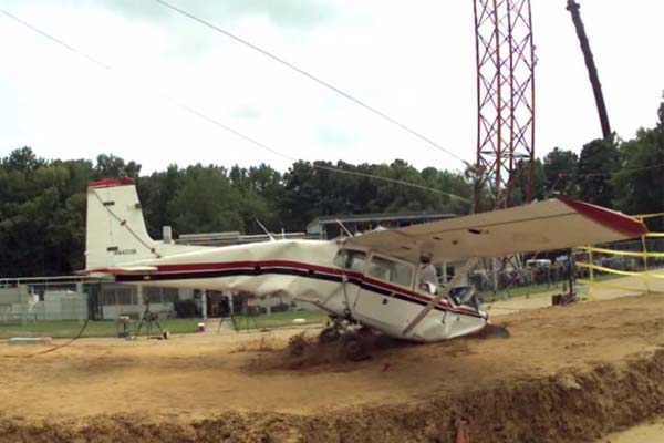 NASA Kembali Korbankan Pesawat Cessna