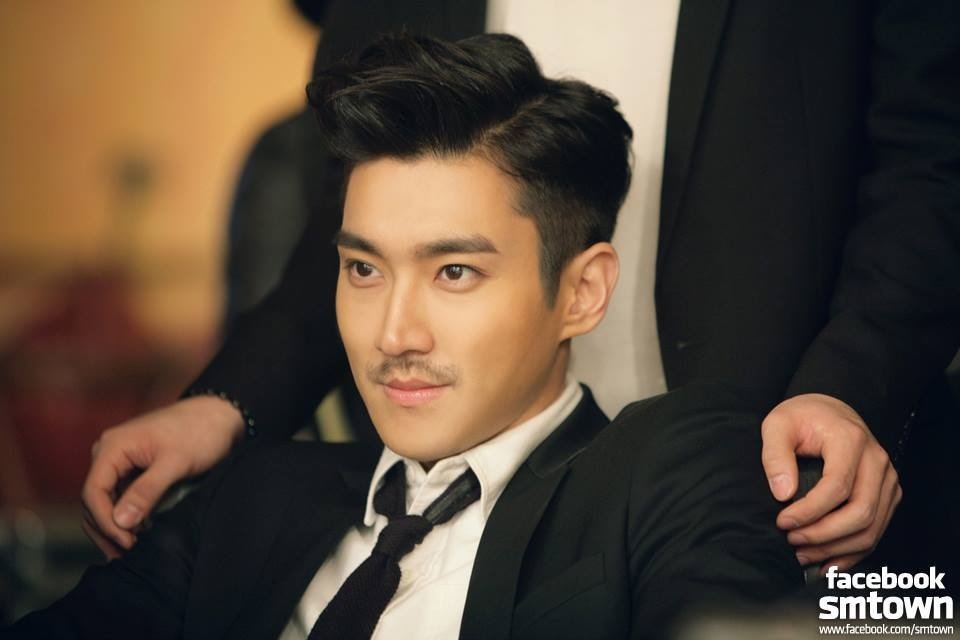 Choi Siwon SuJu Akan Jalani Wajib Militer Tahun Ini