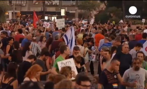 Warga Israel Demo Menentang Kekerasan oleh Yahudi Ortodoks