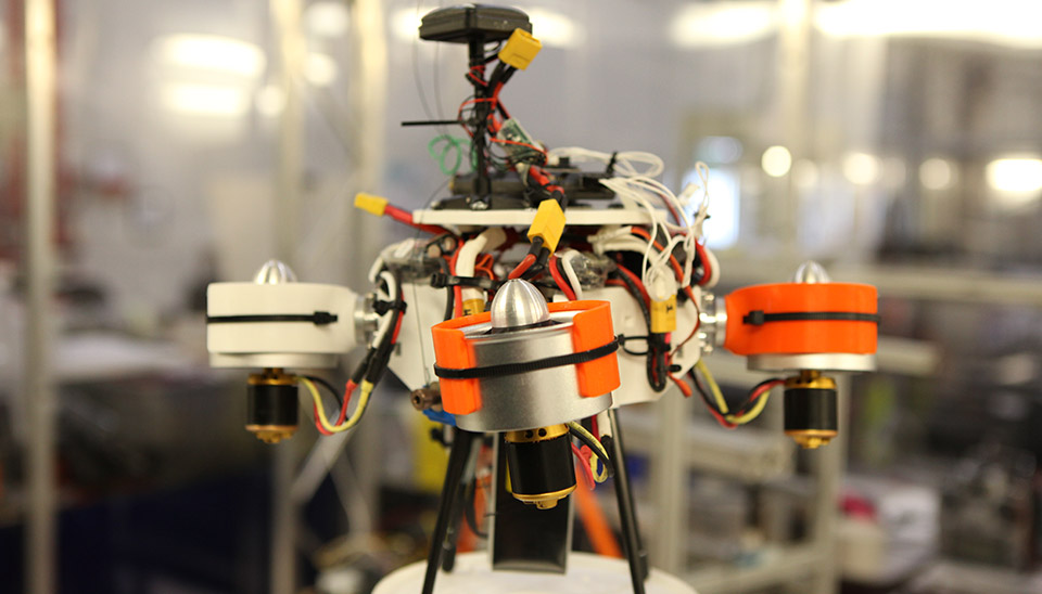 NASA Kembangkan Drone untuk Medan Luar Angkasa