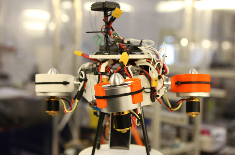 NASA Kembangkan Drone untuk Medan Luar Angkasa