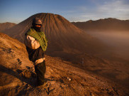 Pesona Gunung Bromo, Andalan Wisata di Malang