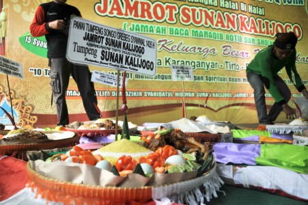 Dasar Pijakan Islam Nusantara