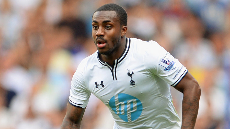 Chelsea Incar Pemain Bertahan Tottenham Spurs