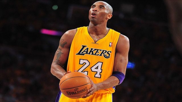 Kobe Bryant Bakal Pensiun Usai NBA Musim 2015-16?