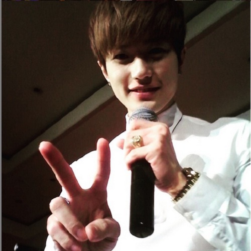 Lee Jeon Hoon Lancar Nyanyikan Indonesia Raya