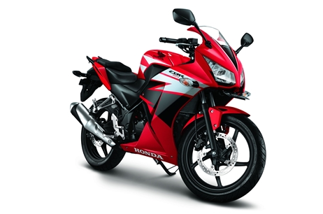 Honda CBR 150R dan 250R Mendapat Penyegaran