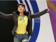 Tegang, Jupe Harap-harap Cemas Sidang Sripsi Bisa Lulus